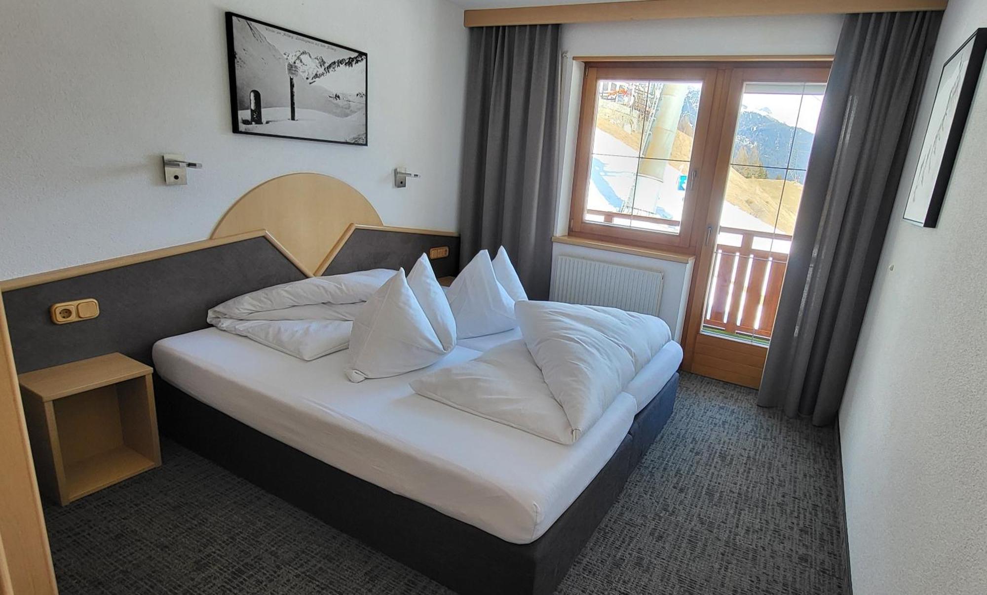 Appartements Tschol Martin Sankt Anton am Arlberg Oda fotoğraf